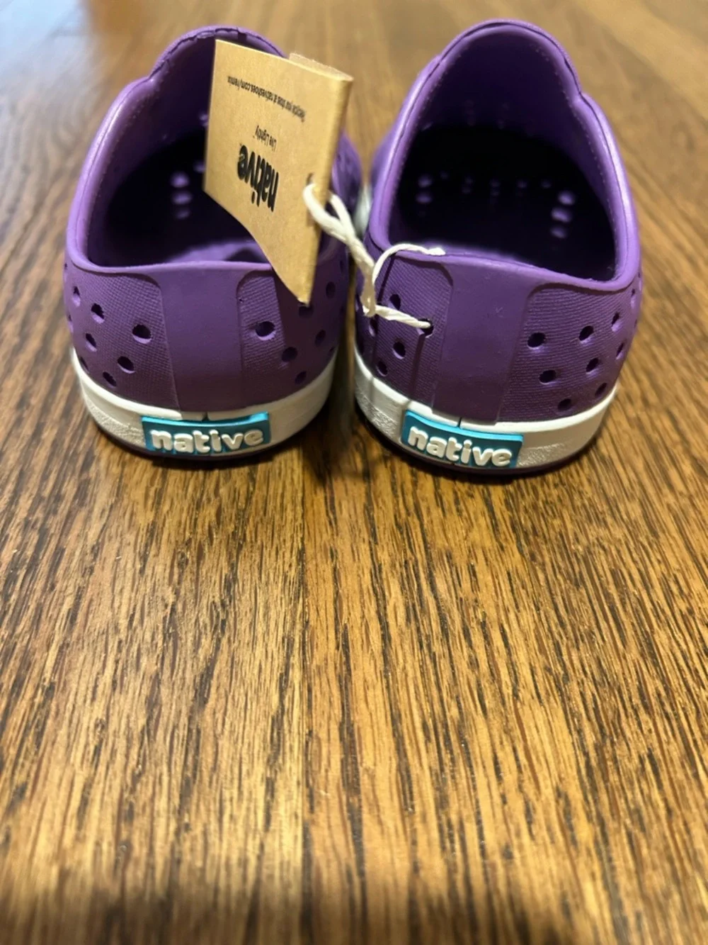 Native Jefferson Kids Shoes C4 Purple NWT Lightweight Slip-On - Picture 4 of 7
